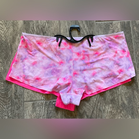 New 2 Pair of Nobo Micro Boyshort Panties Size XS Pink & Watercolor - Picture 3 of 3